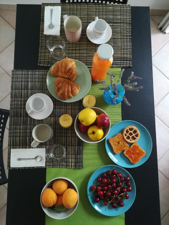 Il Vialetto Dei Limoni Bed & Breakfast Вико Екуензе Екстериор снимка
